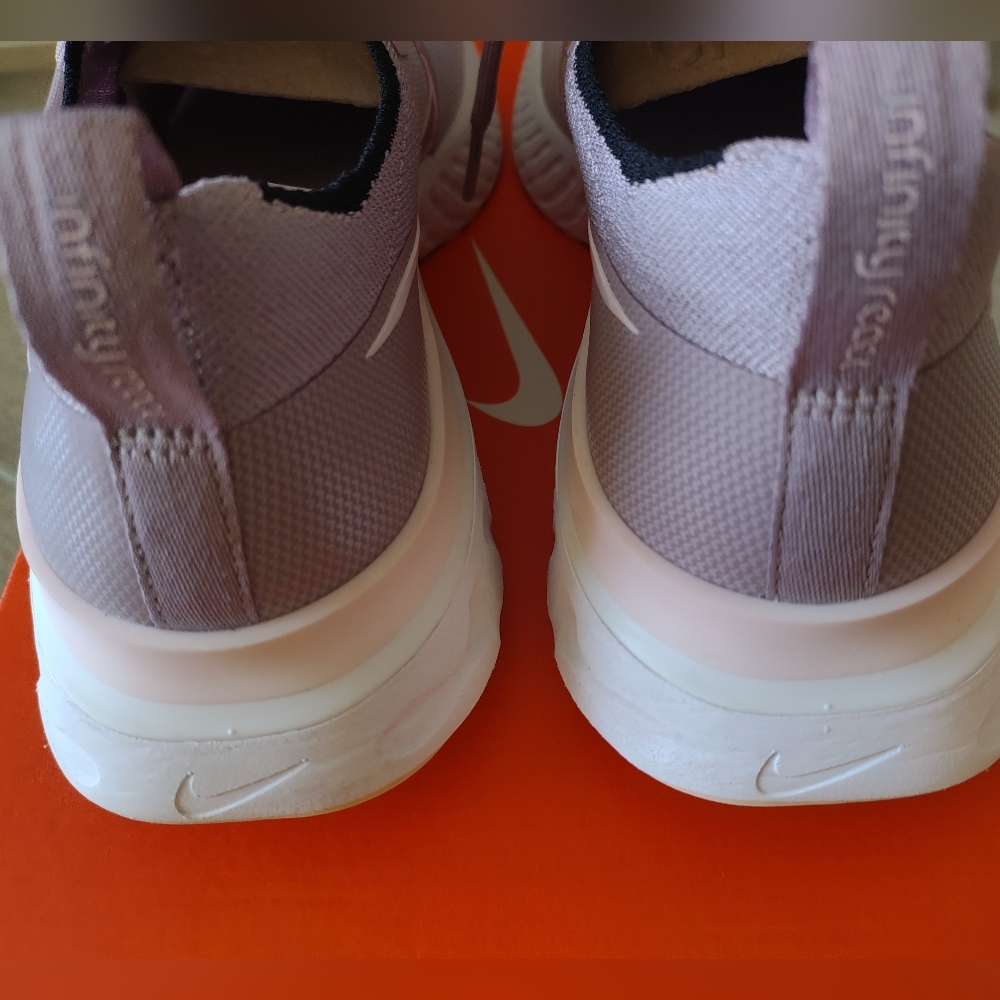 Nike React Infinity Run Sneakers Size 7 - image 4